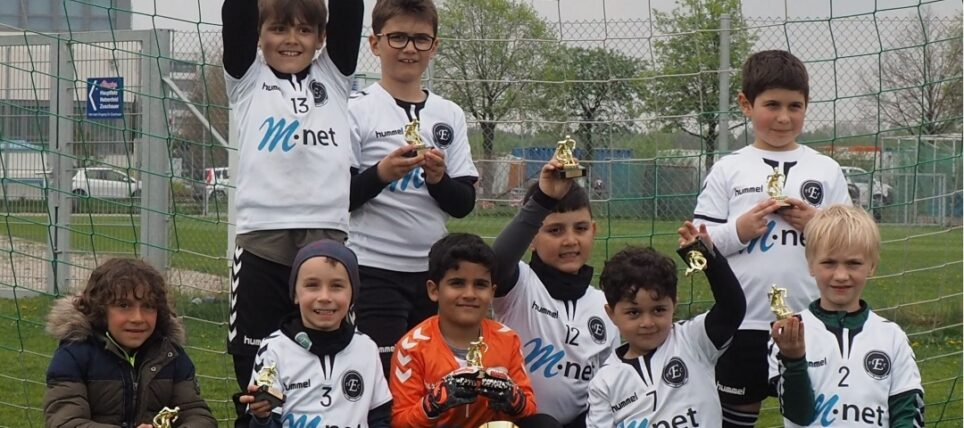 01.05.2022 Die Erdinger F1 belegt einen tollen zweiten Platz beim Turnier des VfR Garching