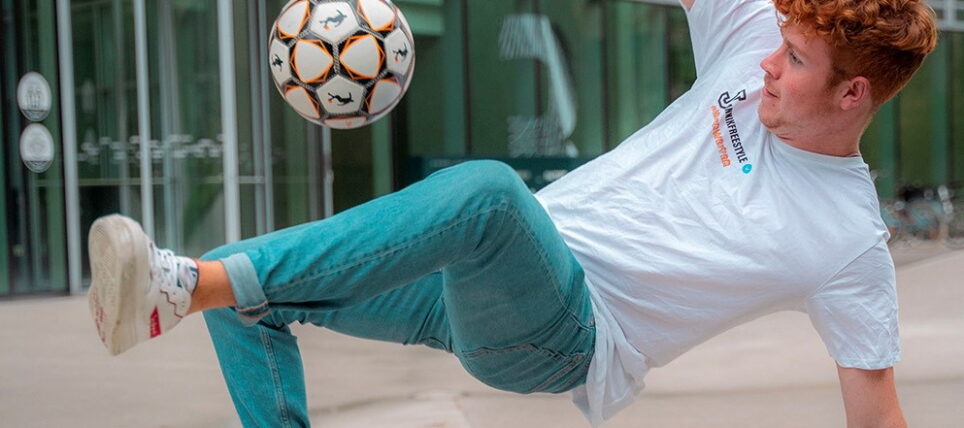 JANNIK FREESTYLE – Workshop beim FC Erding