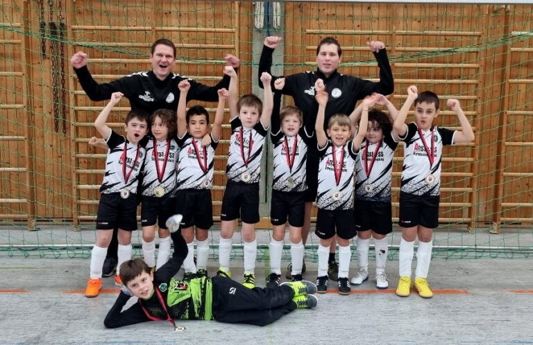 FC Erding F1 Hallentunier FC Neufahrn 01_2023